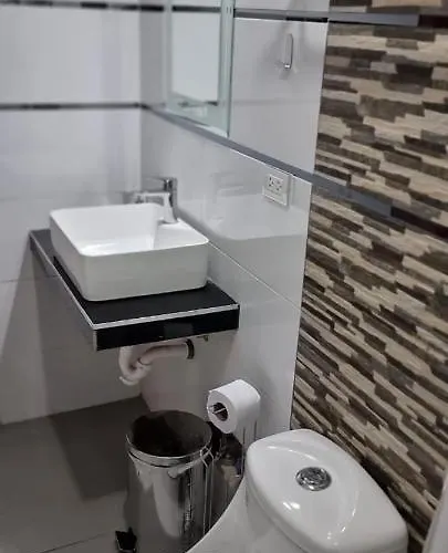 Aparthotel Residencial Quinones